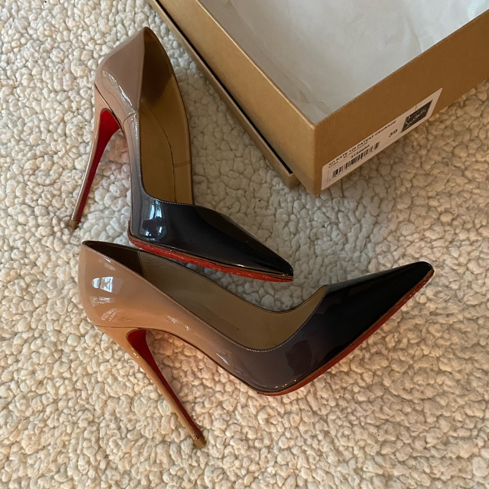 Elegant Two-Tone Stiletto Heels